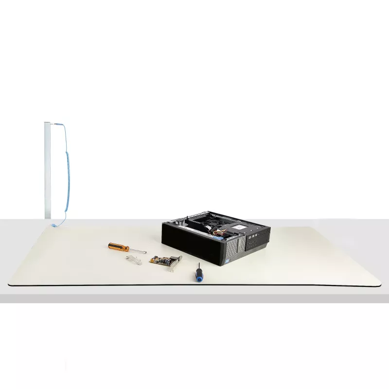 StarTech.com Antistatinis kilimėlis, ESD kilimėlis elektronikos remontui, antistatinis stalo/darbo stalo kilimėlis su nuimamu įžeminimo laidu, ANSI/ESD S 4.1, lankstus termoplastinis darbo kilimėlis, 60x120 cm
