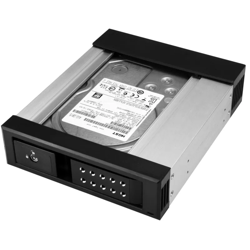 StarTech.com 5.25 colio į 3.5 colio kietojo disko karštojo keitimo lizdas – 3,5 colio SATA/SAS diskams – be dėklo – aliuminis