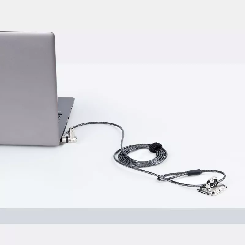 StarTech.com Universalus nešiojamojo kompiuterio užraktas 6,6 pėdų (2 m), apsauginis kabelis, tinkamas Noble Wedge/Nano/K-Slot, raktinis užraktas, apsauginis pjovimui atsparus anglinio plieno kabelis