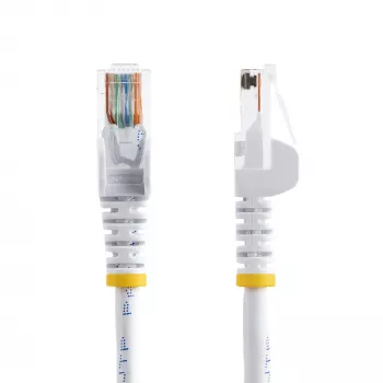 StarTech.com Cat5e Ethernet Patch Cable su Snagless RJ45 jungtimis - 10 m, balta