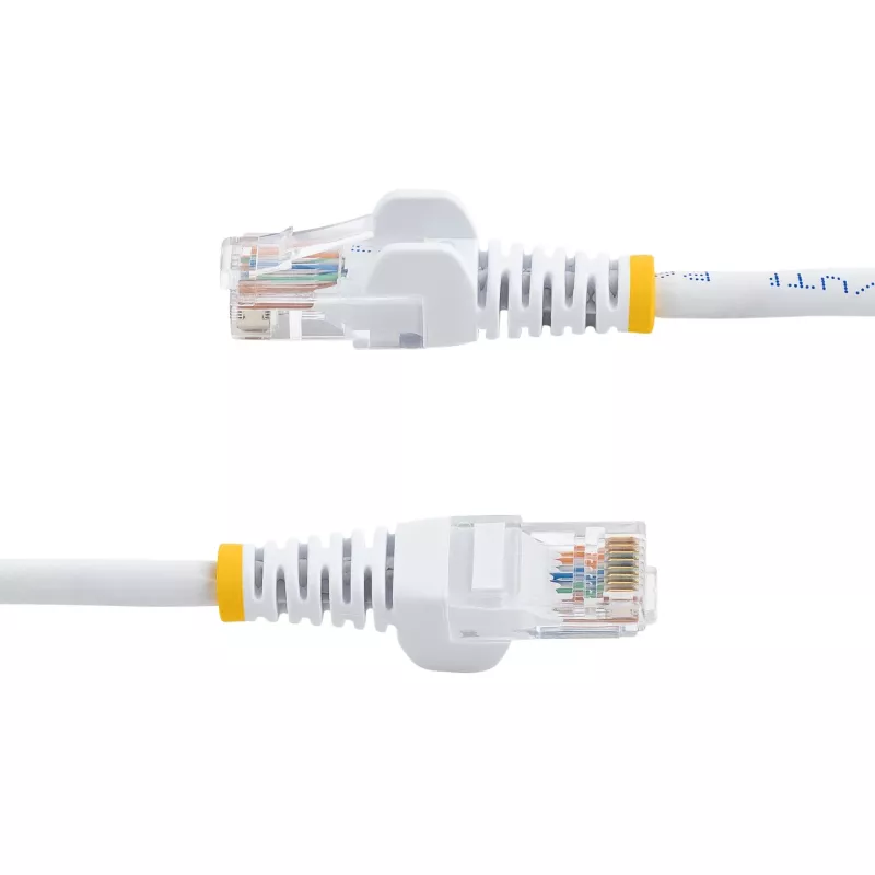 StarTech.com Cat5e Ethernet Patch Cable su Snagless RJ45 jungtimis - 10 m, balta