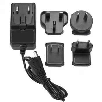 StarTech.com SVA12M2NEUA universalus 12V 2A maitinimo adapteris su M tipo cilindriniu jungtimi