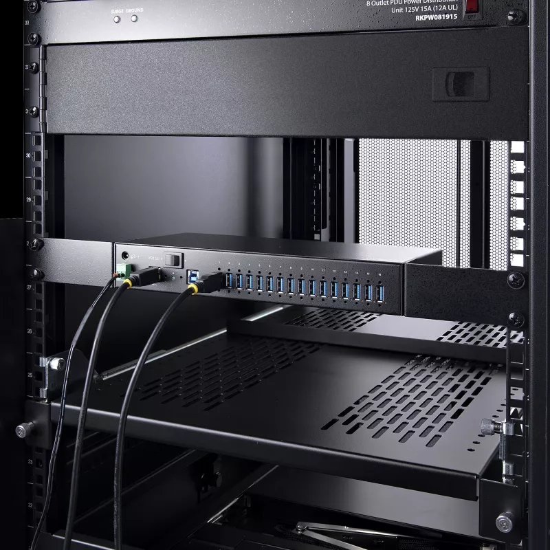 StarTech.com 16 prievadų pramoninis USB 3.0 šakotuvas 5Gbps, metalinis, DIN/bėgelis/stovo montavimas, ESD apsauga, gnybtų bloko maitinimas, iki 120W bendras USB įkrovimas, dviejų pagrindinių kompiuterių perjungimas