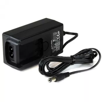 StarTech.com DC maitinimo adapteris - 5V, 3A, universalus, vidaus, 100-240 V, 5 V, 3 A, M tipo