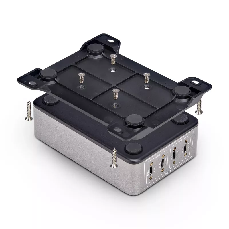 StarTech.com 4 prievadų kelių įrenginių USB-C įkroviklis, 240W bendra, vienas prievadas 140W EPR, PD 3.1, sraigtiniai fiksavimo prievadai, skirtas posėdžių salėms, su laikikliu montavimui ant paviršiaus