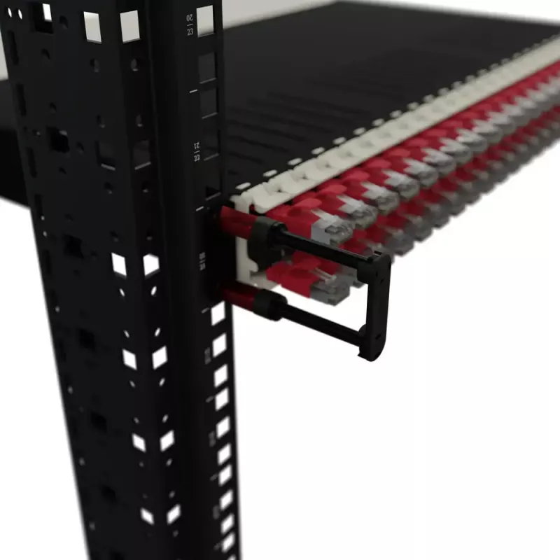 Kabelių valdymo plokštė PATCHBOX Patchcatch Solo 24 vnt. juoda raudona