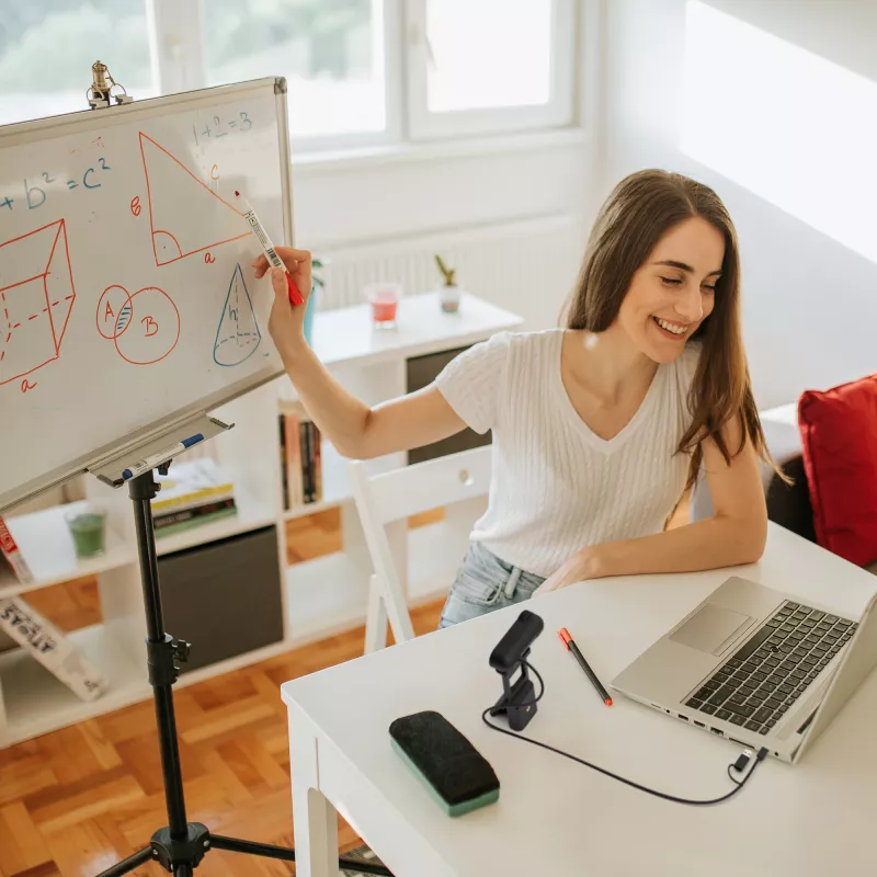 j5create JVU250 HD internetinė kamera su automatiniu ir rankiniu fokusavimu