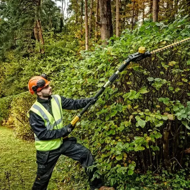 Akumuliatorinis stiebinis krūmapjovė DeWALT DCMPH566N-XJ