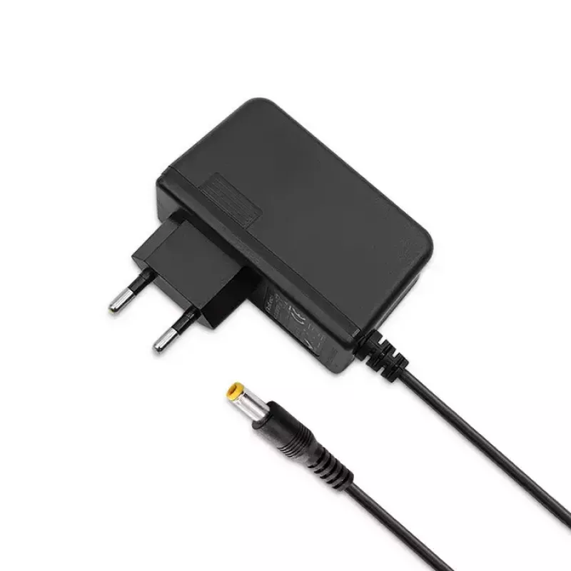 Maitinimo adapteris Qoltec 51034 19W juodas 220-240V