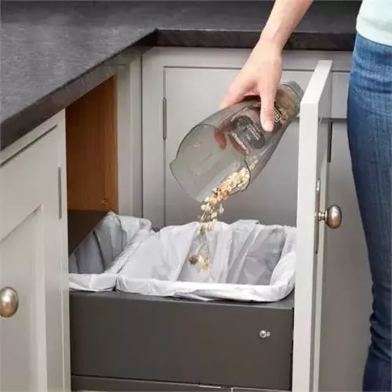 Nešiojamas dulkių siurblys Black & Decker NVC215W