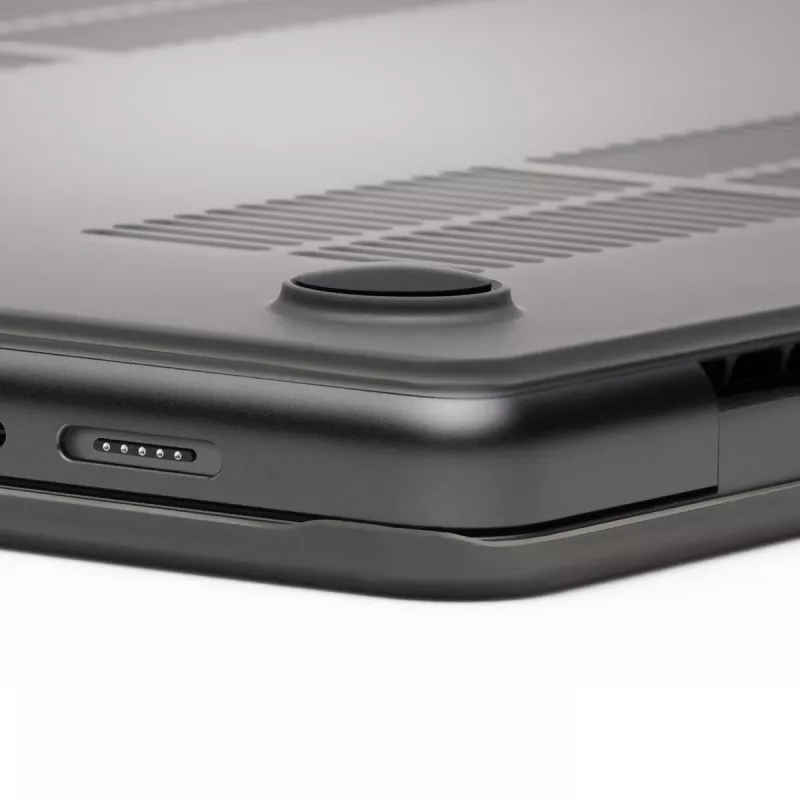 Kietas Dėklas Zagg MacBook Pro 14 M3/M2/M1 — Dūminis, užsegamas apsauginis korpusas