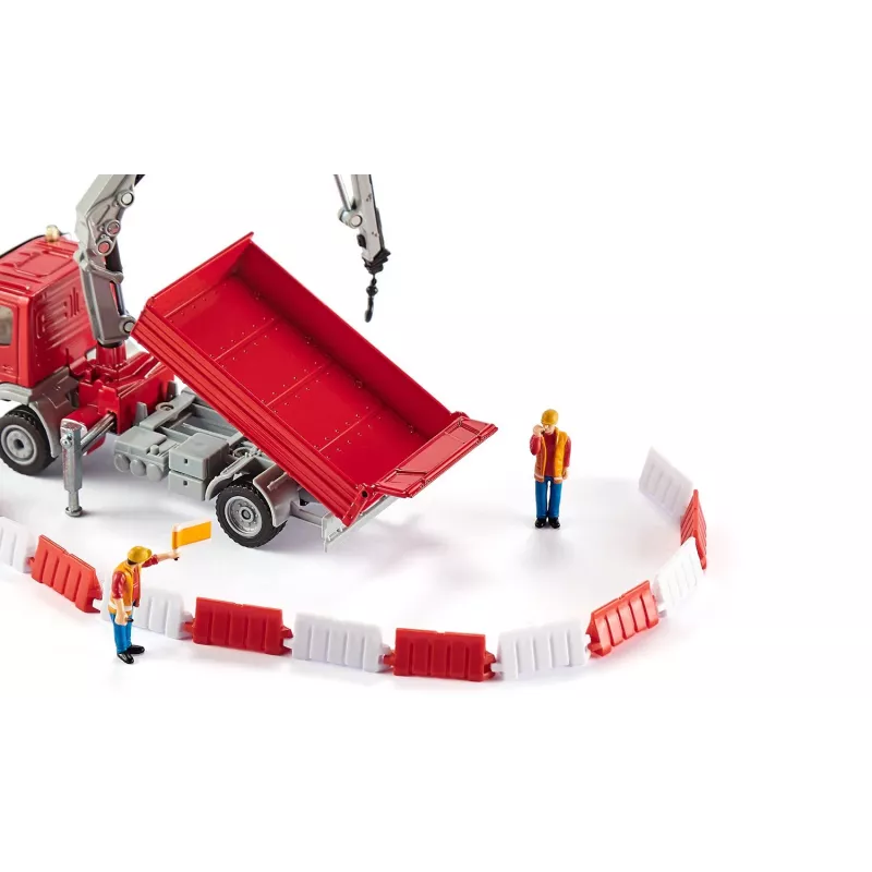 Siku Mercedes Atego su kranu 1:50 metalinis modelis