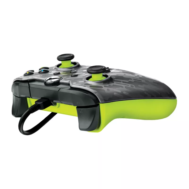 PDP Wired Controller: Electric Carbon – Xbox Series X|S, Xbox One, Xbox, Windows 10/11