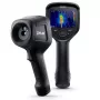 Termovizinis vaizdo ieškiklis Flir Systems E8-PRO — 320×240 px, NETD 40 mK, IFOV 1,8 mRad, 3,5 colio ekranas, metalinis korpusas, juodas