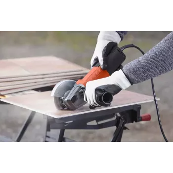 Kampinis šlifuoklis Black & Decker BEG110-QS