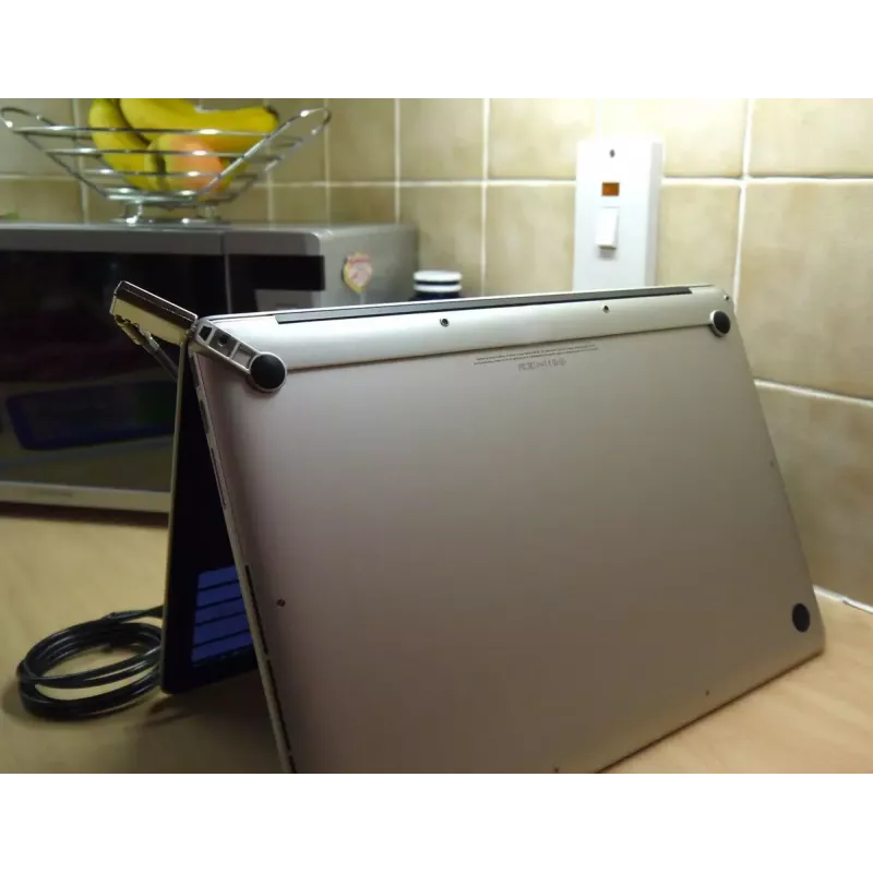 Compulocks MBPR15 BR Wedge Silver – apsauginis kabelio užraktas