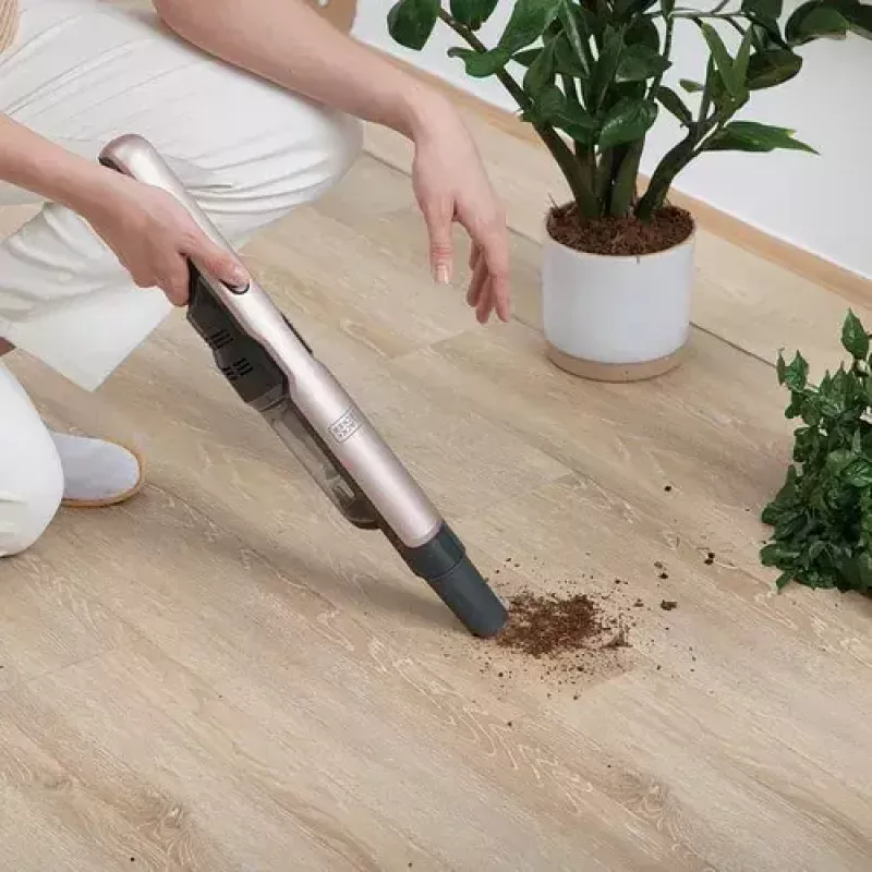 Nešiojamas dulkių siurblys Black & Decker DVC320BRG