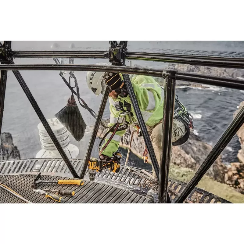 DeWalt DWHT0-16148 medžio kaltas – vieno gabalo kalta medžio apdirbimui