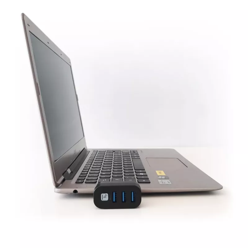 Techly IUSB3-HUB3-ROTB USB 3.2 Gen 1 trijų prievadų šakotuvas, juodas