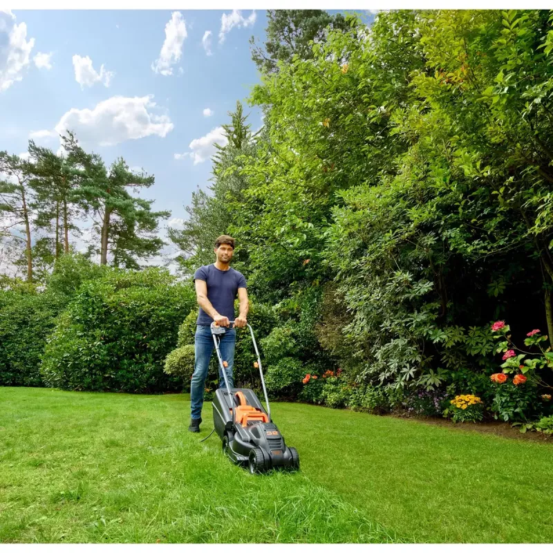 Elektrinė vejapjovė Black & Decker BEMW351-QS
