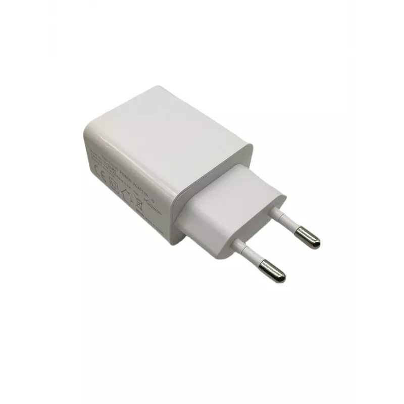 MicroConnect PETRAVEL44 mobiliojo įrenginio įkroviklis universalus baltas AC vidaus