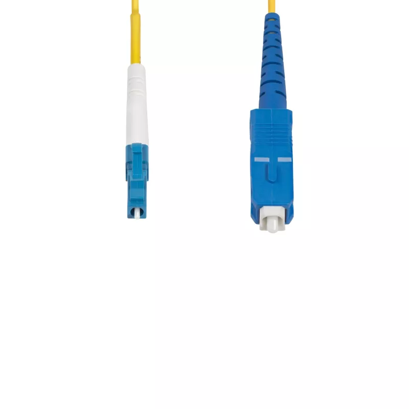StarTech.com 2m (6,6 pėdos) LC į SC (UPC) OS2 vienmodžio simplekso šviesolaidinis kabelis, 9/125 µm, 40G/100G, atsparus lenkimui, maži įterpimo nuostoliai – LSZH šviesolaidinis trumpiklis