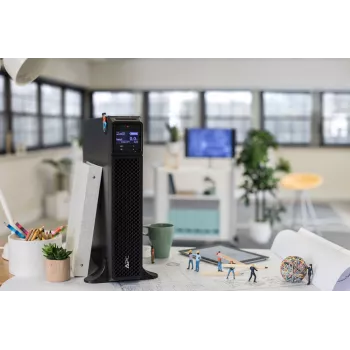 APC Smart-UPS On-Line, 3kVA, bokštinis, 208V/230V, 6x C13+2x C19 IEC lizdai, SmartSlot, prailgintas veikimo laikas, be bėgių komplekto