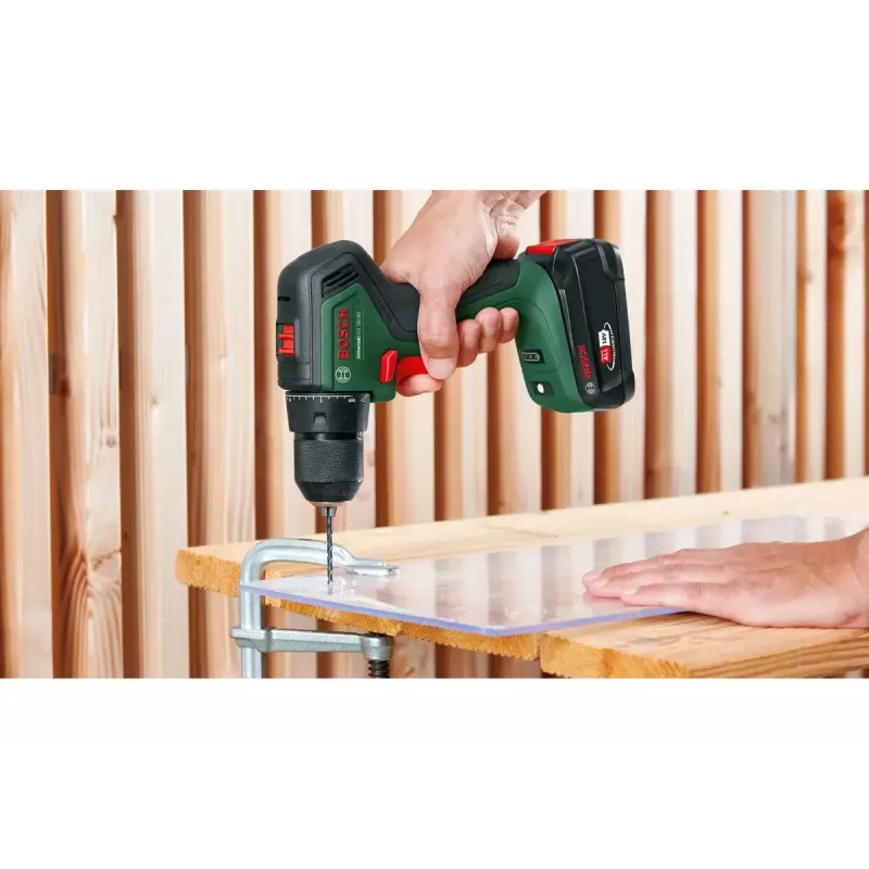 Bosch UniversalDrill 18V-60 gręžtuvas su šepetėliu varikliu, 1900 RPM, be rakto griebtuvas, 1,3 kg, juodas, žalias