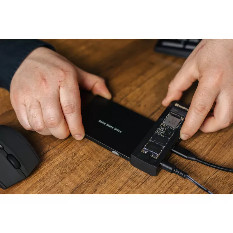 Sandberg USB 3.2 klonavimo stotelė ir dokas M2 NVMe / M2 SATA / 2.5 inch / 3.5 inch SATA diskams