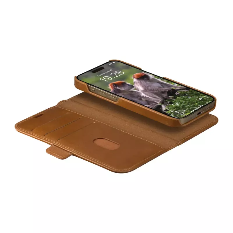 Folio dėklas dbramante1928 Lynge iPhone 15 Pro Ruda spalva