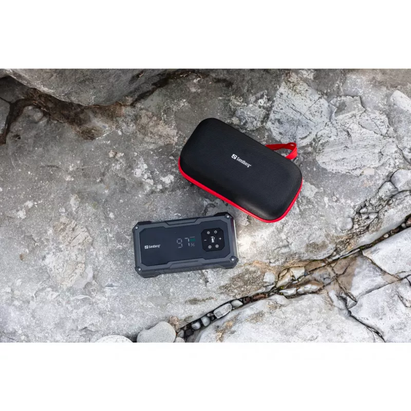 Kompaktiškas automobilio užvedimo įrenginys ir padangų pripūtimo siurblys SANDBERG Car Jumpstarter TirePump 10000
