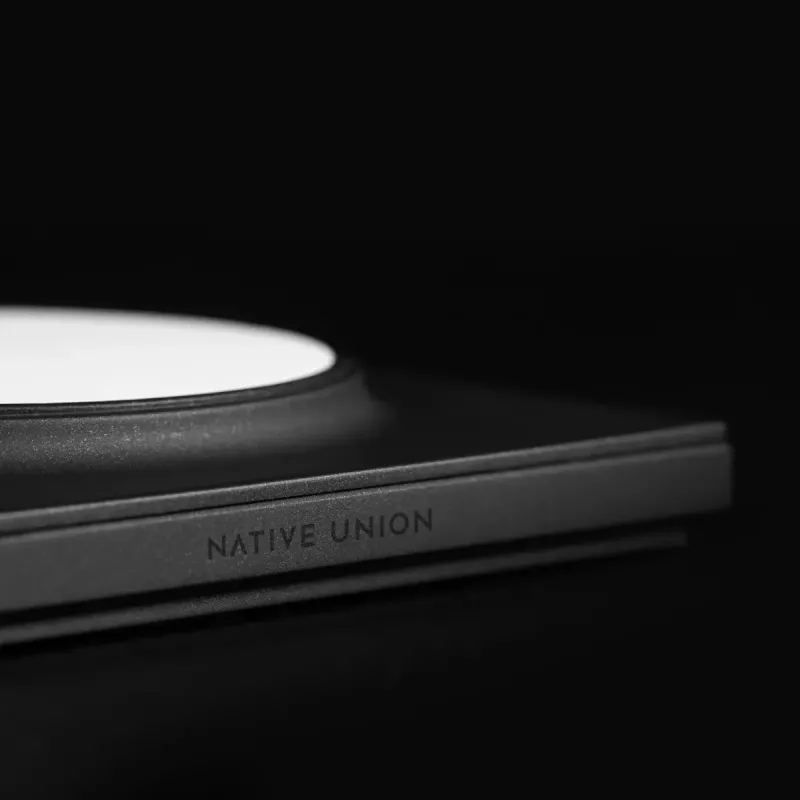 Belaidis magnetinis įkroviklis Native Union Drop Black, juodos spalvos