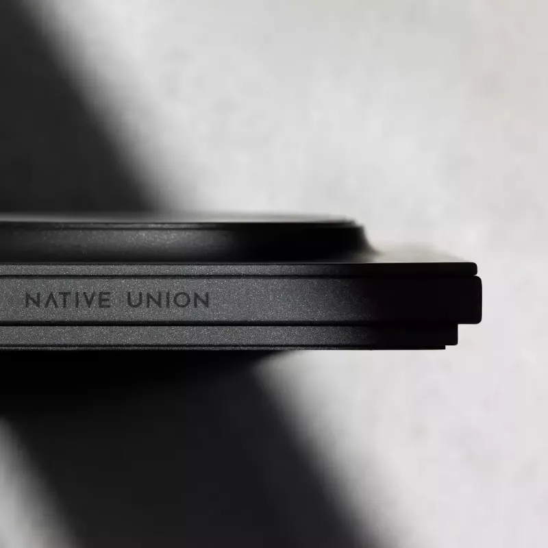 Belaidis magnetinis įkroviklis Native Union Drop Black, juodos spalvos