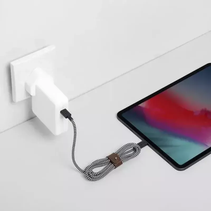 USB-C laidas Native Union BELT-C-ZEB-2-NP 1,2 m USB-C į USB-C juodas/baltas