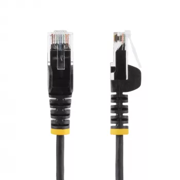 StarTech.com 1,5 m CAT6 laidas – plonas – su apsaugotais RJ45 kištukais – juodas