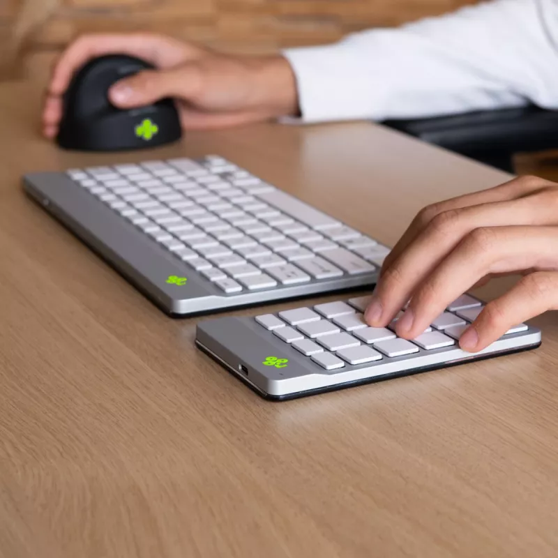 R-Go Tools Numpad Break ergonominis skaitmeninis blokas su pertraukų programine įranga, Bluetooth, baltas