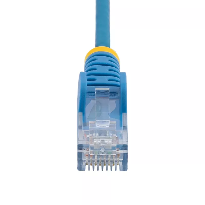 StarTech.com 0,5 m CAT6 kabelis – plonas – su užraktų apsauga – mėlynas