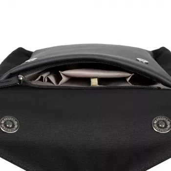 Kuprinė Rivacase 8524 35,6 cm (14 colių) juoda