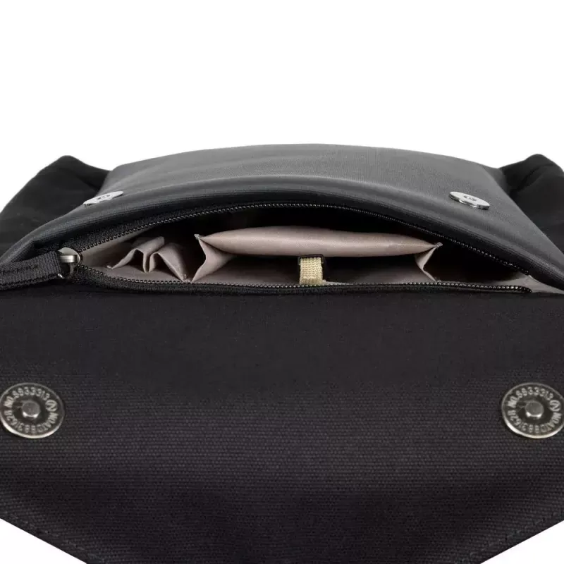 Kuprinė Rivacase 8524 35,6 cm (14 colių) juoda