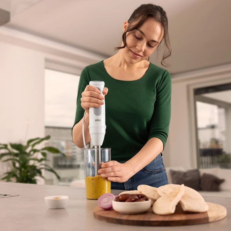 Panardintuvas BRAUN MultiQuick 5 MQ 50001 M — 1000 W, nerūdijančio plieno velenas, 0,6 L indelis, pilkai/balta