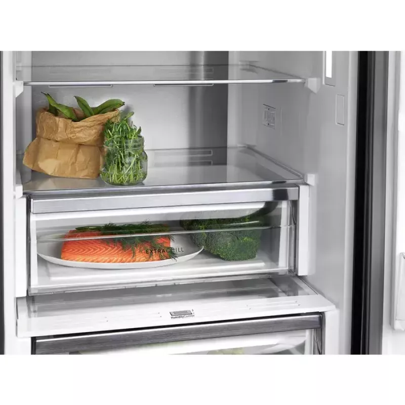 Electrolux LNT7ME36K2 šaldytuvas-šaldiklis, 367 l (šaldytuvas 266 l, šaldiklis 101 l), šaldiklis apačioje, No Frost, energijos klasė E, juodas