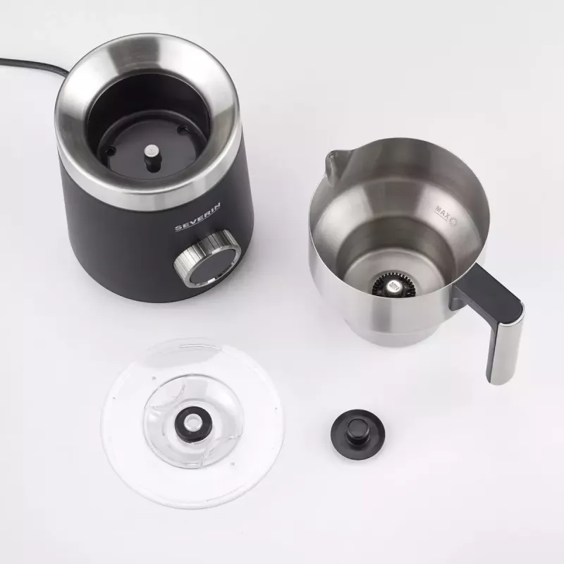 Automatinis pieno putotojas Severin Spuma 700 Plus juodas nerūdijantis plienas SM 3587