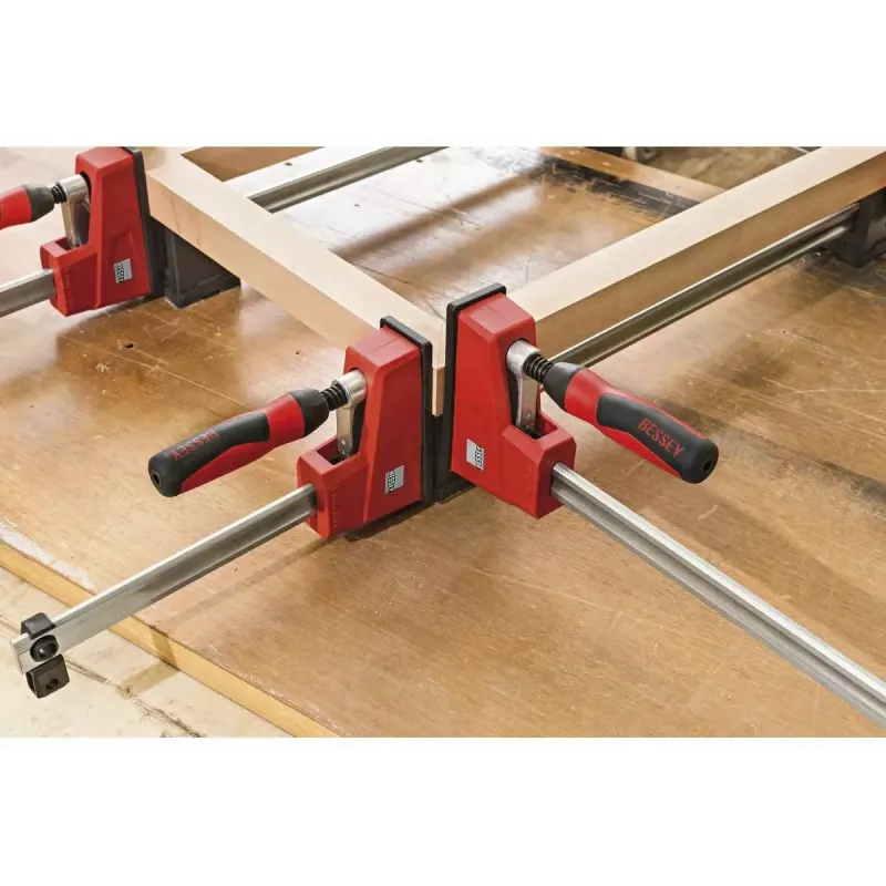 Bessey korpusinis spaustuvas REVO KRE 1250/95 (KRE125-2K) - reguliuojamas 1250 mm strypas, 95 mm gylis