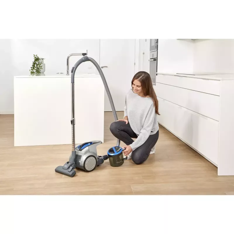 Cikloninis dulkių siurblys Black & Decker BXVML700E – 700 W, 2 L talpa, be maišelio