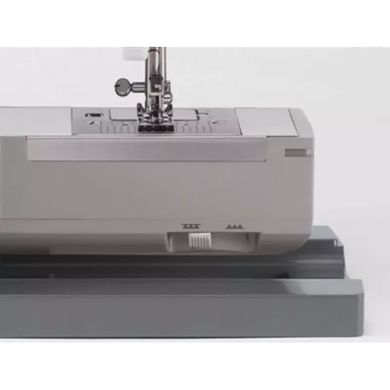 Automatinė siuvimo mašina SINGER Heavy Duty 4432 – 32 siūlių raštai, 1100 RPM, 6 mm siūlės plotis, laisva rankovė, 120 V