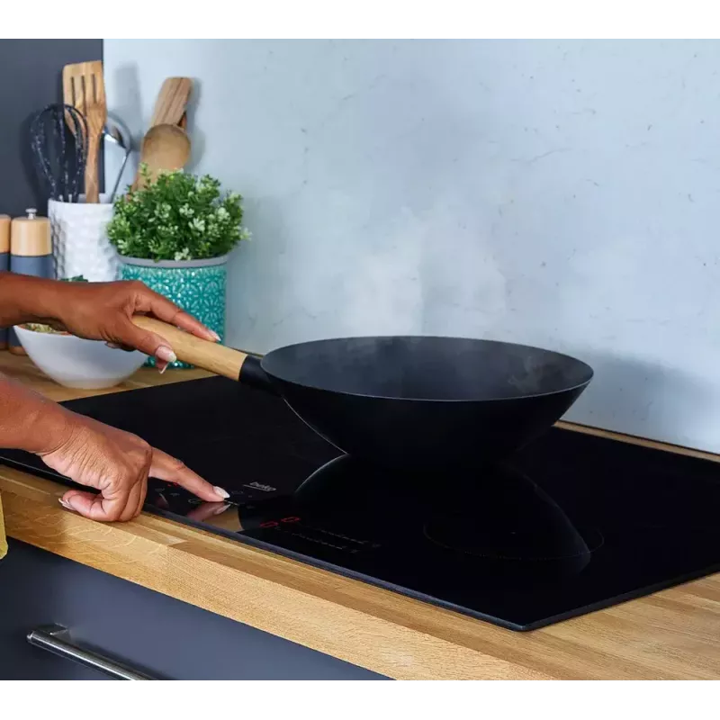 Beko HII 64400 MT įmontuojama indukcinė kaitlentė 60 cm juoda