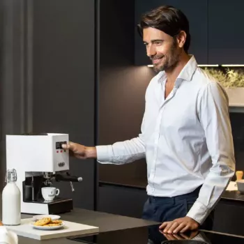 Gaggia Classic E24 rankinis espresso aparatas 2,1 L