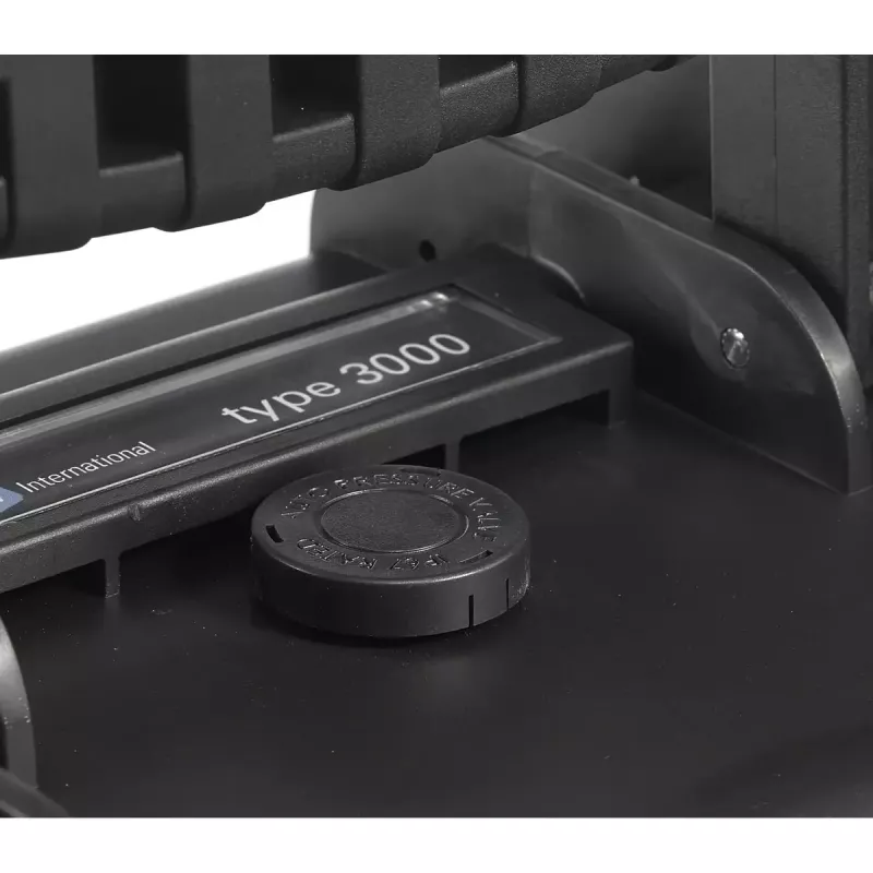 Kietas dėklas B&W Cases Type 6700