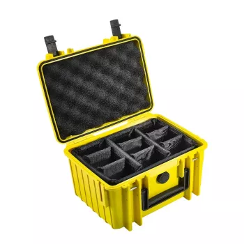 B&W Cases type 2000 geltonas polipropileninis dėklas su 9 kišenėmis 270x215x165 mm