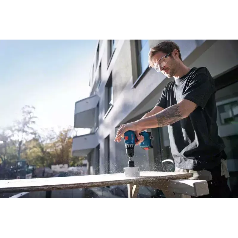 Bosch 0 601 9K3 203 gręžtuvas 1900 RPM 900 g juoda, mėlyna, raudona